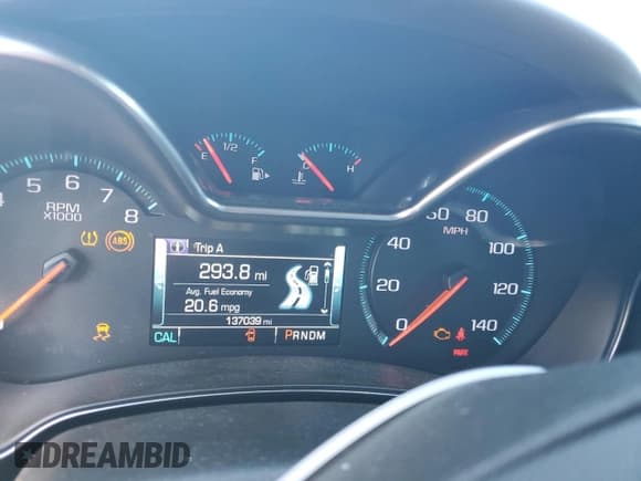 ✅ 2016 Chevrolet Impala LT • VIN: 2G1115S3XG9205260 • Лот: 71494504. Опубликован ранее на Copart с пробегом 137 039 миль. Бесплатный доступ к архиву аукционных продаж из США и подробный отчёт об истории автомобиля на DreamBid. Изображение 9.