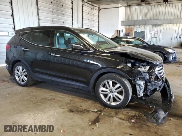 ✅ 2016 Hyundai Santa Fe • VIN: 5XYZWDLA7GG324519 • Лот: 42332214. Опубликован ранее на Copart с пробегом 43 582 миль. Бесплатный доступ к архиву аукционных продаж из США и подробный отчёт об истории автомобиля на DreamBid. Изображение 4.