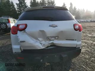 ✅ 2011 Chevrolet Traverse 2LT • VIN: 1GNKVJED7BJ396377 • Lot: 82757015. Wystawiony na Copart z przebiegiem Nie podano. Bezpłatny archiwum sprzedaży aukcyjnych z USA i szczegółowy raport historii pojazdu na DreamBid. Zdjęcie 6.