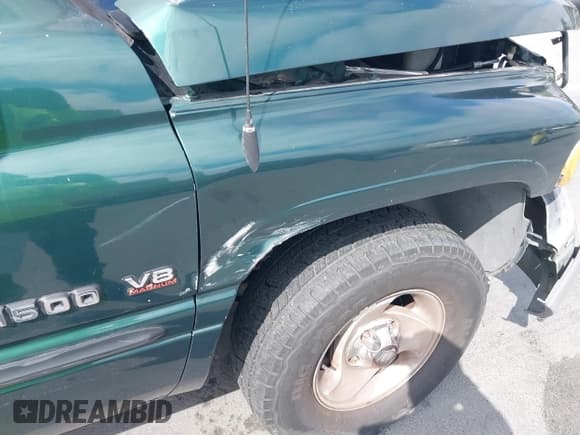 ✅ 2001 Dodge 1500 • VIN: 3B7HC13Z61G758822 • Lot: 42736366. Listed on IAAI with 114,934 mi. Free auction sales archive from the USA and detailed vehicle history report at DreamBid. Image 19.