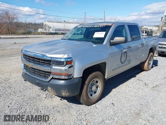 ✅ 2018 Chevrolet Silverado 1500 Work Truck • VIN: 3GCUKNEC0JG640413 • Lot: 43582205. Wystawiony na IAAI z przebiegiem 65 365 mil. Bezpłatny archiwum sprzedaży aukcyjnych z USA i szczegółowy raport historii pojazdu na DreamBid. Zdjęcie 17.
