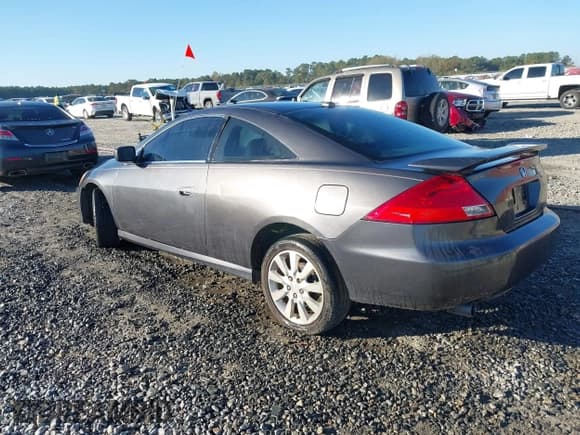✅ 2006 Honda Accord EX-L • VIN: 1HGCM82746A000050 • Lot: 43625242. Listed on IAAI with 189,783 mi. Free auction sales archive from the USA and detailed vehicle history report at DreamBid. Image 3.