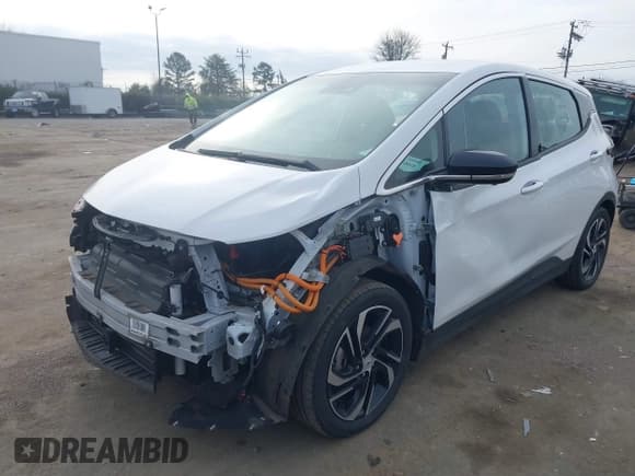 ✅ 2022 Chevrolet Bolt EV 2LT • VIN: 1G1FX6S01N4102325 • Lot: 41442480. Wystawiony na IAAI z przebiegiem 38 092 mil. Bezpłatny archiwum sprzedaży aukcyjnych z USA i szczegółowy raport historii pojazdu na DreamBid. Zdjęcie 2.