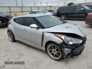 ✅ 2013 Hyundai Veloster Turbo • VIN: KMHTC6AE3DU169490 • Lot: 52378004. Wystawiony na Copart z przebiegiem Nie podano. Bezpłatny archiwum sprzedaży aukcyjnych z USA i szczegółowy raport historii pojazdu na DreamBid. Zdjęcie 4.