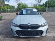 ✅ 2023 BMW 3 Series 330i • VIN: 3MW69FF00P8D29806 • Lot: 43413363. Listed on IAAI with 29,477 mi. Free auction sales archive from the USA and detailed vehicle history report at DreamBid. Image 12.