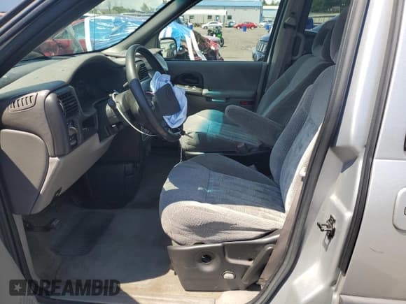 ✅ 2002 Pontiac Montana 1SA • VIN: 1GMDX03E62D277957 • Lot: 64256895. Listed on Copart with 96,383 mi. Free auction sales archive from the USA and detailed vehicle history report at DreamBid. Image 7.