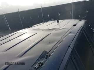 2005 Hyundai Santa Fe GLS z VIN KM8SC73D45U994851, wystawiony jako IAAI lot #40705312 z przebiegiem 135 459 mil mil oraz . Historia ofert i sprzedaży dostępna na DreamBid. Obrazek 6.