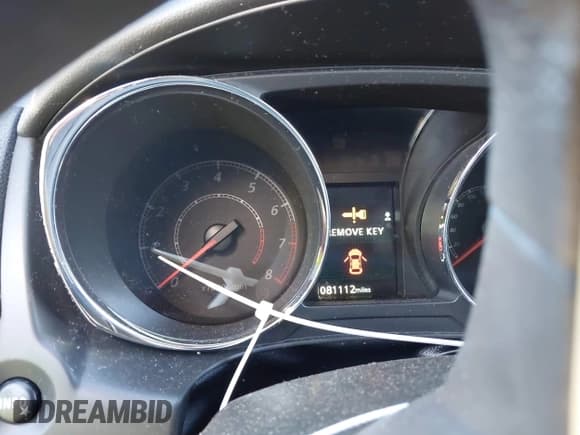 ✅ 2021 Mitsubishi Outlander ES • VIN: JA4ARUAU5MU035385 • Lot: 43494720. Listed on IAAI with 81,112 mi. Free auction sales archive from the USA and detailed vehicle history report at DreamBid. Image 7.