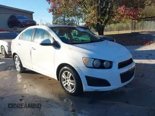 ✅ 2013 Chevrolet Sonic LT • VIN: 1G1JC5SH4D4176424 • Лот: 43728064. Опубликован ранее на IAAI с пробегом 174 812 миль. Бесплатный доступ к архиву аукционных продаж из США и подробный отчёт об истории автомобиля на DreamBid. Изображение 1.