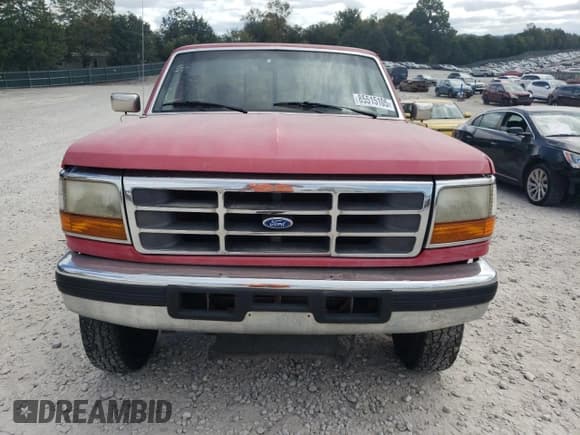 ✅ 1996 Ford F-250 • VIN: 2FTHF26F2TCA63185 • Лот: 85515105. Опубликован ранее на Copart с пробегом 176 405 миль. Бесплатный доступ к архиву аукционных продаж из США и подробный отчёт об истории автомобиля на DreamBid. Изображение 5.