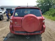 ✅ 2009 Toyota RAV4 Limited • VIN: JTMZK31V09D000115 • Lot: 66124755. Wystawiony na Copart z przebiegiem 179 507 mil. Bezpłatny archiwum sprzedaży aukcyjnych z USA i szczegółowy raport historii pojazdu na DreamBid. Zdjęcie 6.