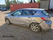 ✅ 2011 Mazda 3 GX • VIN: JM1BL1KF9B1374949 • Лот: 64721155. Опубликован ранее на Copart с пробегом 194 062 миль. Бесплатный доступ к архиву аукционных продаж из США и подробный отчёт об истории автомобиля на DreamBid. Изображение 2.