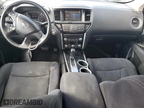 ✅ 2013 Nissan Pathfinder SV • VIN: 5N1AR2MN1DC636311 • Lot: 81719925. Listed on Copart with 148,548 mi. Free auction sales archive from the USA and detailed vehicle history report at DreamBid. Image 8.