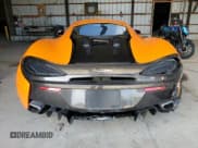 ✅ 2016 McLaren 570S • VIN: SBM13DAA7GW000814 • Lot: 55457784. Wystawiony na Copart z przebiegiem 31 324 mil. Bezpłatny archiwum sprzedaży aukcyjnych z USA i szczegółowy raport historii pojazdu na DreamBid. Zdjęcie 6.