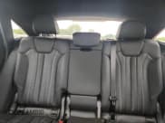 ✅ 2023 Audi Q5 Sportback S line Premium Plus • VIN: WA15AAFYXP2137350 • Lot: 69102375. Wystawiony na Copart z przebiegiem 40 805 mil. Bezpłatny archiwum sprzedaży aukcyjnych z USA i szczegółowy raport historii pojazdu na DreamBid. Zdjęcie 10.