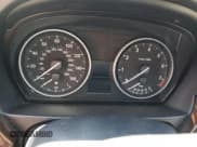 ✅ 2011 BMW 3 Series 328i • VIN: WBAPH5C56BA445624 • Лот: 54777105. Опубликован ранее на Copart с пробегом Не указан. Бесплатный доступ к архиву аукционных продаж из США и подробный отчёт об истории автомобиля на DreamBid. Изображение 9.