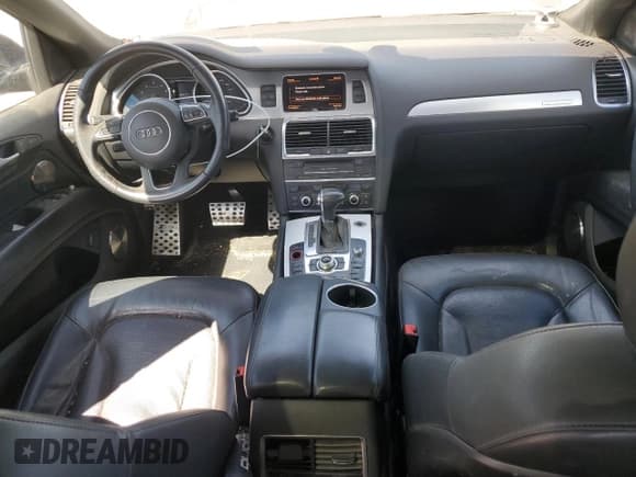 ✅ 2013 Audi Q7 S line Prestige • VIN: WA1DGAFE4DD009136 • Лот: 57869725. Опубликован ранее на Copart с пробегом 253 358 миль. Бесплатный доступ к архиву аукционных продаж из США и подробный отчёт об истории автомобиля на DreamBid. Изображение 8.