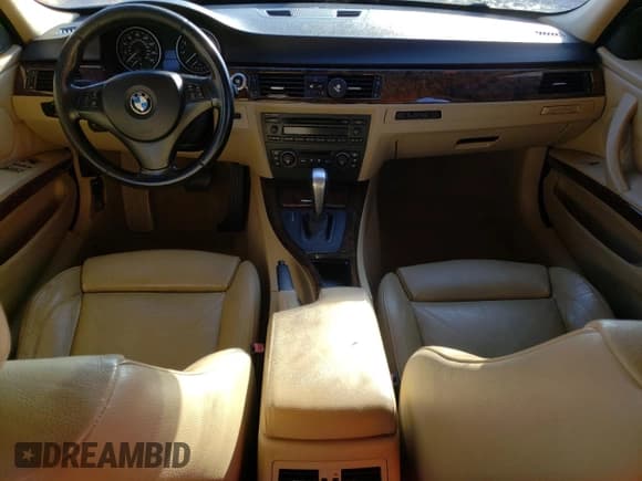 ✅ 2006 BMW 3 Series 330i • VIN: WBAVB33536PS19413 • Lot: 85938524. Listed on Copart with 168,680 mi. Free auction sales archive from the USA and detailed vehicle history report at DreamBid. Image 8.