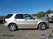 ✅ 2005 Mercedes-Benz M 350 • VIN: 4JGAB57E35A541974 • Lot: 43697193. Listed on IAAI with 327,784 mi. Free auction sales archive from the USA and detailed vehicle history report at DreamBid. Image 13.