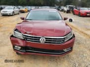 ✅ 2016 Volkswagen Passat SEL Premium • VIN: 1VWCS7A30GC043767 • Лот: 46787775. Опубликован ранее на Copart с пробегом 142 792 миль. Бесплатный доступ к архиву аукционных продаж из США и подробный отчёт об истории автомобиля на DreamBid. Изображение 5.