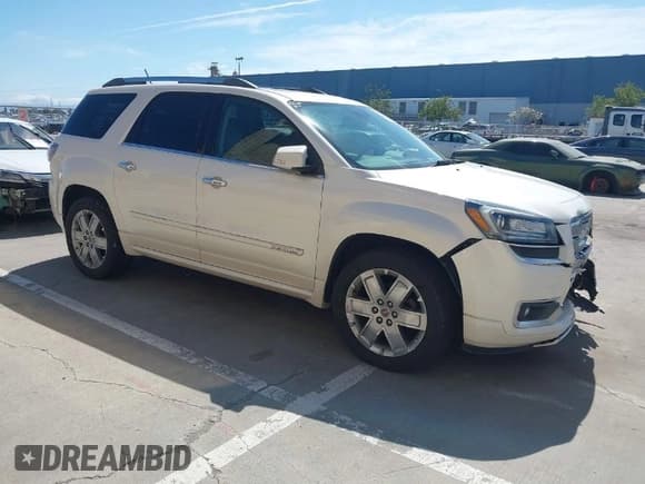 ✅ 2015 GMC Acadia Denali • VIN: 1GKKRTKD1FJ103953 • Лот: 41872073. Опубликован ранее на IAAI с пробегом 138 664 миль. Бесплатный доступ к архиву аукционных продаж из США и подробный отчёт об истории автомобиля на DreamBid. Изображение 1.