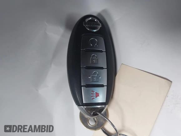 ✅ 2016 Nissan Pathfinder SV • VIN: 5N1AR2MM5GC604604 • Lot: 43506479. Listed on IAAI with 140,234 mi. Free auction sales archive from the USA and detailed vehicle history report at DreamBid. Image 11.