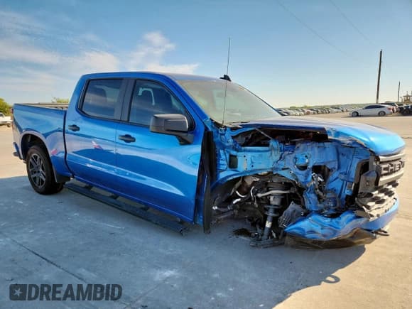 ✅ 2023 Chevrolet Silverado 1500 Custom • VIN: 1GCPABEK0PZ157387 • Лот: 86318865. Опубликован ранее на Copart с пробегом 130 023 миль. Бесплатный доступ к архиву аукционных продаж из США и подробный отчёт об истории автомобиля на DreamBid. Изображение 4.