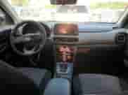 2019 Hyundai Kona SE с VIN KM8K12AA0KU244473, выставлен на аукционе Copart как лот 49158373 с пробегом 96 760 миль миль и . История ставок и продаж доступна на DreamBid. Изображение 8.