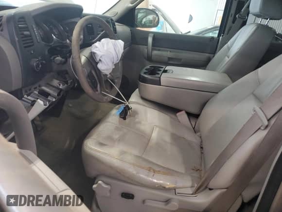 2008 GMC Sierra 1500 SLE1 с VIN 1GTEK19008Z318023, выставлен на аукционе Copart как лот 69865195 с пробегом 189 242 миль миль и Чистый • Clean title. История ставок и продаж доступна на DreamBid. Изображение 7.