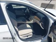 ✅ 2022 Mercedes-Benz E 350 • VIN: W1KZF8DB8NB049335 • Lot: 42796570. Wystawiony na IAAI z przebiegiem 39 328 mil. Bezpłatny archiwum sprzedaży aukcyjnych z USA i szczegółowy raport historii pojazdu na DreamBid. Zdjęcie 5.