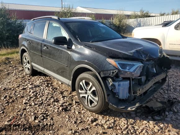 ✅ 2017 Toyota RAV4 LE • VIN: 2T3BFREV6HW641077 • Lot: 89713445. Wystawiony na Copart z przebiegiem Nie podano. Bezpłatny archiwum sprzedaży aukcyjnych z USA i szczegółowy raport historii pojazdu na DreamBid. Zdjęcie 4.