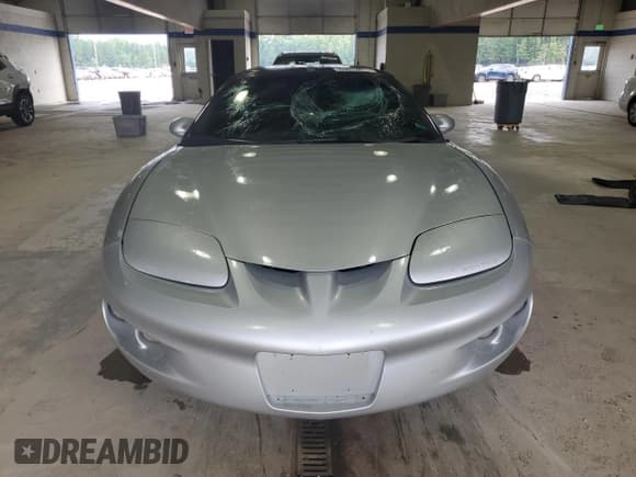 ✅ 2000 Pontiac Firebird Firebird • VIN: 2G2FS22K3Y2157230 • Лот: 69013495. Опубликован ранее на Copart с пробегом 138 836 миль. Бесплатный доступ к архиву аукционных продаж из США и подробный отчёт об истории автомобиля на DreamBid. Изображение 5.