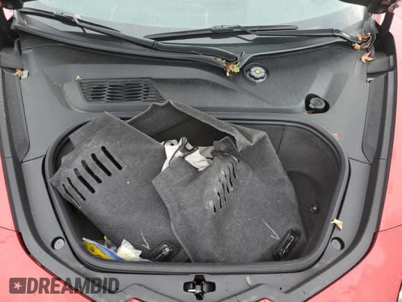 ✅ 2024 Chevrolet Corvette 1LT • VIN: 1G1YA2D43R5116696 • Lot: 87282755. Wystawiony na Copart z przebiegiem 6 060 mil. Bezpłatny archiwum sprzedaży aukcyjnych z USA i szczegółowy raport historii pojazdu na DreamBid. Zdjęcie 10.