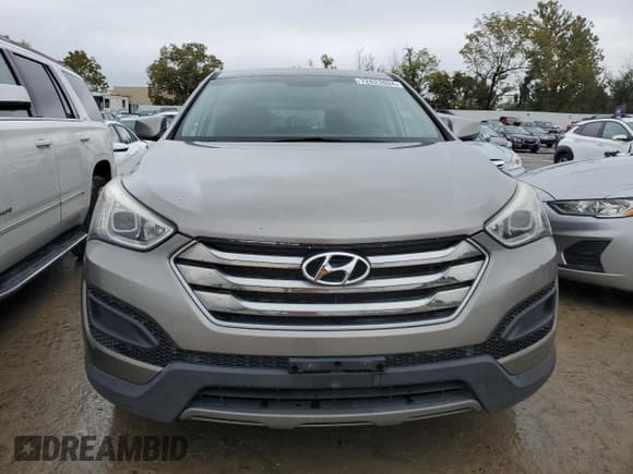 ✅ 2016 Hyundai Santa Fe • VIN: 5XYZTDLB0GG317963 • Лот: 72623894. Опубликован ранее на Copart с пробегом 145 224 миль. Бесплатный доступ к архиву аукционных продаж из США и подробный отчёт об истории автомобиля на DreamBid. Изображение 5.