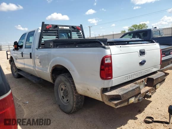 ✅ 2015 Ford F-350 Platinum • VIN: 1FT8W3BT6FEB82583 • Lot: 53999885. Listed on Copart with 307,516 mi. Free auction sales archive from the USA and detailed vehicle history report at DreamBid. Image 2.