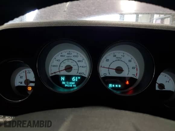 2013 Dodge Challenger R/T с VIN 2C3CDYBT0DH671682, выставлен на аукционе Copart как лот 68618595 с пробегом 94 216 миль миль и Списание • Salvage title. История ставок и продаж доступна на DreamBid. Изображение 9.