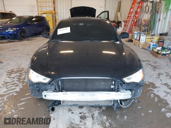 ✅ 2013 Audi A5 • VIN: WAUWFBFR5DA031669 • Lot: 41451244. Listed on IAAI with 116,971 mi. Free auction sales archive from the USA and detailed vehicle history report at DreamBid. Image 12.