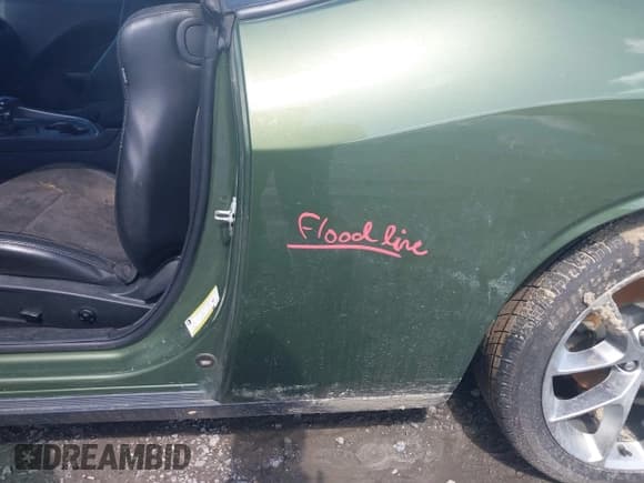 ✅ 2019 Dodge Challenger GT • VIN: 2C3CDZJG9KH621421 • Lot: 42537044. Wystawiony na IAAI z przebiegiem Nie podano. Bezpłatny archiwum sprzedaży aukcyjnych z USA i szczegółowy raport historii pojazdu na DreamBid. Zdjęcie 6.