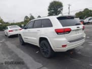 ✅ 2019 Jeep Grand Cherokee Altitude • VIN: 1C4RJEAGXKC597303 • Lot: 43555218. Wystawiony na IAAI z przebiegiem 101 986 mil. Bezpłatny archiwum sprzedaży aukcyjnych z USA i szczegółowy raport historii pojazdu na DreamBid. Zdjęcie 3.