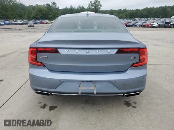 ✅ 2018 Volvo S90 Momentum • VIN: LVY992MK1JP026757 • Лот: 63067245. Опубликован ранее на Copart с пробегом 89 643 миль. Бесплатный доступ к архиву аукционных продаж из США и подробный отчёт об истории автомобиля на DreamBid. Изображение 6.