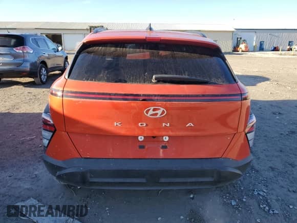 2024 Hyundai Kona SEL with VIN KM8HC3AB9RU070464, listed as a Copart auction lot 84552484 with 17,660 mi miles and Salvage title. Bid and sale history available at DreamBid. Image 6.