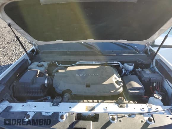 ✅ 2019 Chevrolet Colorado 4WD LT • VIN: 1GCGTCEN5K1283391 • Lot: 42263455. Listed on Copart with 65,706 mi. Free auction sales archive from the USA and detailed vehicle history report at DreamBid. Image 12.