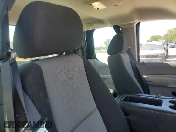 ✅ 2009 Chevrolet Silverado 1500 Work Truck • VIN: 1GCEC19X99Z139104 • Lot: 70810115. Wystawiony na Copart z przebiegiem 112 295 mil. Bezpłatny archiwum sprzedaży aukcyjnych z USA i szczegółowy raport historii pojazdu na DreamBid. Zdjęcie 10.