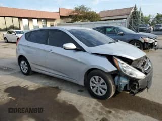 ✅ 2017 Hyundai Accent SE • VIN: KMHCT5AE6HU334500 • Лот: 68620754. Опубликован ранее на Copart с пробегом 120 133 миль. Бесплатный доступ к архиву аукционных продаж из США и подробный отчёт об истории автомобиля на DreamBid. Изображение 4.