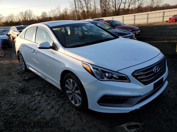 ✅ 2017 Hyundai Sonata Sport • VIN: 5NPE34AF3HH495462 • Lot: 73635782. Listed on Copart with 52,765 mi. Free auction sales archive from the USA and detailed vehicle history report at DreamBid. Image 4.