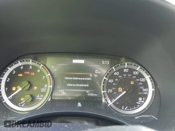 ✅ 2023 Toyota Highlander L • VIN: 5TDKDRAH4PS008096 • Lot: 43677768. Wystawiony na IAAI z przebiegiem 42 382 mil. Bezpłatny archiwum sprzedaży aukcyjnych z USA i szczegółowy raport historii pojazdu na DreamBid. Zdjęcie 7.