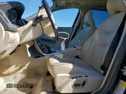 ✅ 2015 Volvo XC60 T6 • VIN: YV4902RK6F2638674 • Lot: 91484905. Wystawiony na Copart z przebiegiem 96 245 mil. Bezpłatny archiwum sprzedaży aukcyjnych z USA i szczegółowy raport historii pojazdu na DreamBid. Zdjęcie 7.