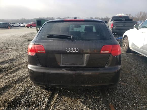 ✅ 2006 Audi A3 Premium • VIN: WAUNF78P26A002394 • Lot: 79844314. Wystawiony na Copart z przebiegiem 182 853 mil. Bezpłatny archiwum sprzedaży aukcyjnych z USA i szczegółowy raport historii pojazdu na DreamBid. Zdjęcie 6.