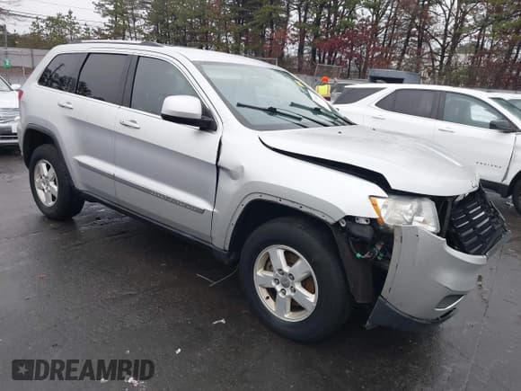 ✅ 2011 Jeep Grand Cherokee Laredo • VIN: 1J4RR4GG2BC514693 • Лот: 43790545. Опубликован ранее на IAAI с пробегом 156 879 миль. Бесплатный доступ к архиву аукционных продаж из США и подробный отчёт об истории автомобиля на DreamBid. Изображение 1.