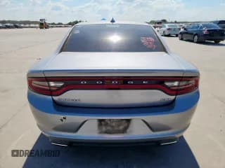 ✅ 2016 Dodge Charger SXT • VIN: 2C3CDXHG0GH215349 • Lot: 82208885. Wystawiony na Copart z przebiegiem 123 917 mil. Bezpłatny archiwum sprzedaży aukcyjnych z USA i szczegółowy raport historii pojazdu na DreamBid. Zdjęcie 6.